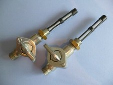 BSA TRIUMPH NORTON PETROL FUEL TAPS PAIR BAP  ETHANOL RESISTANT 60-7266 60-7267