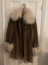 VINTAGE Real Leather Suede Retro Coat With Fur Collar And Sleeve Cuffs | 70s 