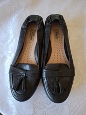Shoes Clarks Black Leather Slip On  Loafer  elasticated heel & Bow Woman Size 4