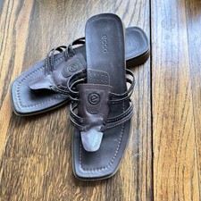 ECCO Women's Brown Leather Sandals EUR 39 UK 6 Thong Sandal Flat Shoes Summer