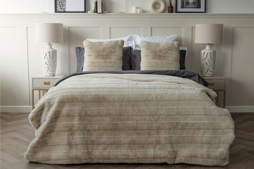 Supersoft luxury faux fur - supersoft,