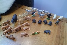 28 Britains Zoo Animals - Playworn