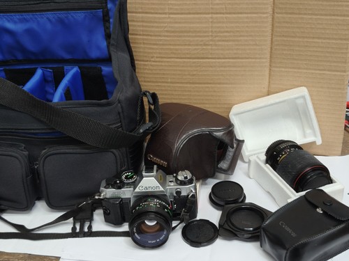 Canon program slr - ae-1, film