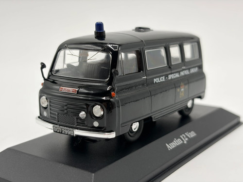1964 austin van - 1/43,