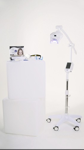 Hollywood whitening laser - hollywood,