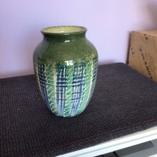 Jo Lester Totland  Isle of Wight Pottery Abstract  Vase  5.25" tall vgc