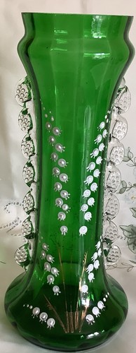 Emerald green glass - , mary