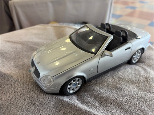 Unboxed maisto scale - 1.18,