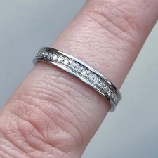 Hallmarked 950 Palladium .25ct