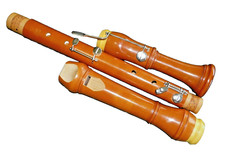 A. Heinrich Master Bass Recorder, Baroque fingering, 4(3) keys, with case