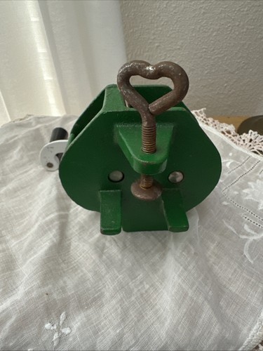 Antique 1930s cast iron green - 1930s,