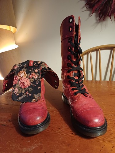 Martens triumph 1914 red - martens,