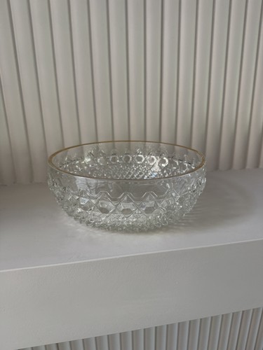 Vintage pressed glass diamond - pressed,