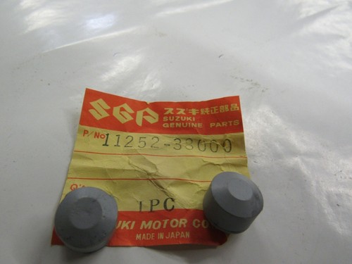 Nos suzuki cylinder head cap - nos,