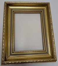 Vintage Picture Frame Ornate Gilded Wood 11x9in Fits Painting 7.5x5.5in