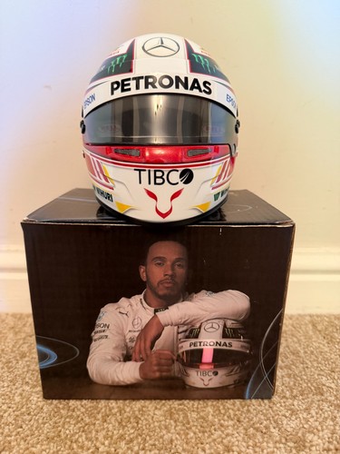 Lewis hamilton 2018 season 2 - lewis, 1/2