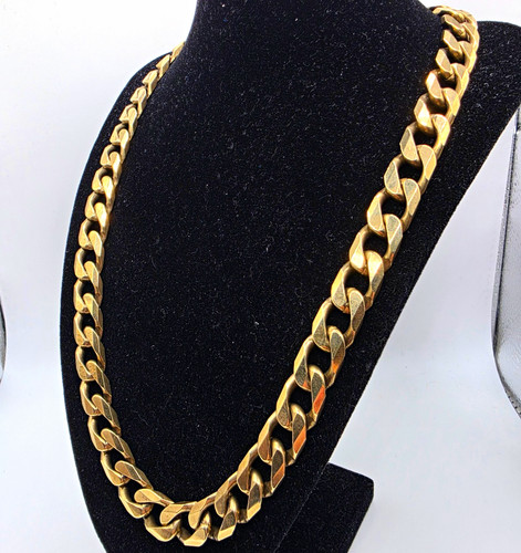 9ct gold curb chain necklace - 9ct,