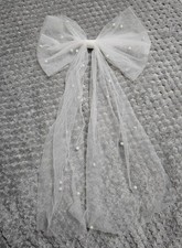 White Pearl Bow Hair Clip