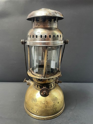 Old vintage 821 baby - old,