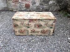 Vintage Rustic Vintage Pine Chest / Ottoman/Trunk / Box