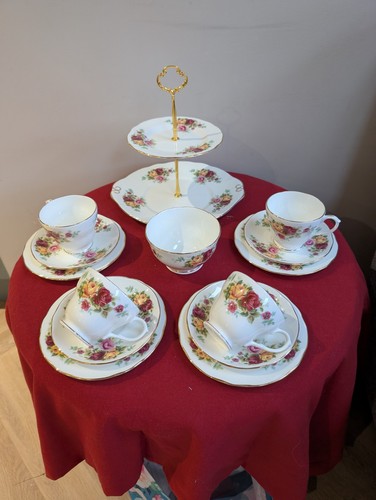 Vintage duchess bone - bone, china