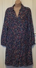 NEW! Lovely Cotton Traders Floral Dress on Navy with Pockets - Size 16