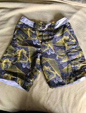 Men’s Cross Hatch Board Sports Shorts  Size L - Multicoloured