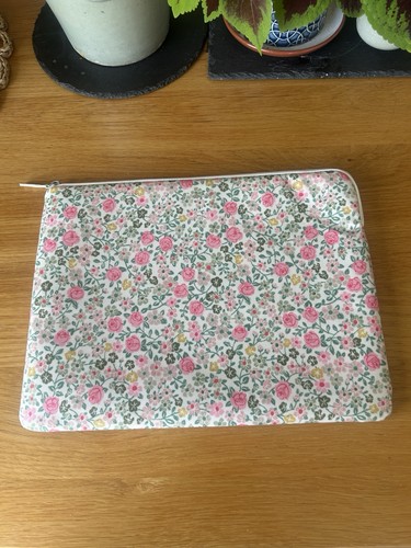 Cath kidston laptop pouch - cath,