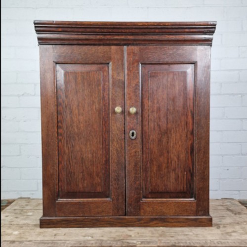 Georgian oak wall cabinet - oak,