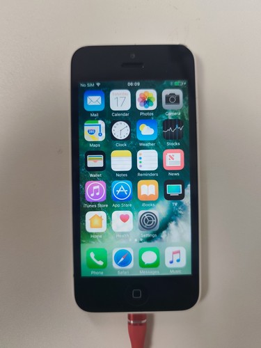 Apple iphone 8gb white - iphone,