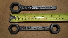 2 x VINTAGE CAST IRON BED SPANNERS, KEYS / VONO, RAY ORIGINAL BEDSTEAD FITTINGS