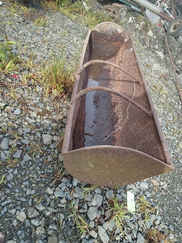 Cast iron pig trough planter - cast,