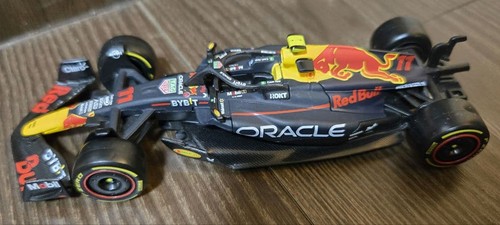 Burago red bull rb18 - red,