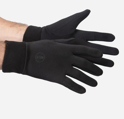 Fourth element under gloves - fourth,