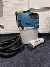 Makita VC3012M 110V M Class 30L Dust Extractor-Used twice