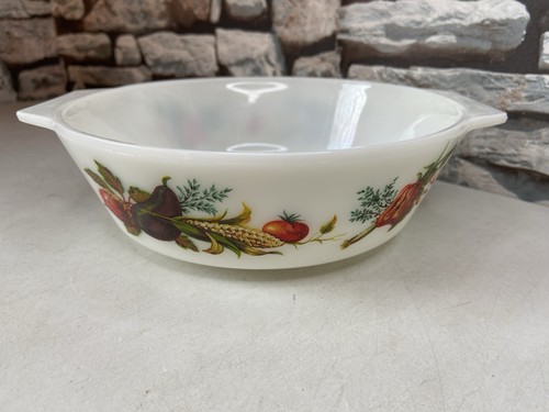 Vintage jaj pyrex market - pyrex,