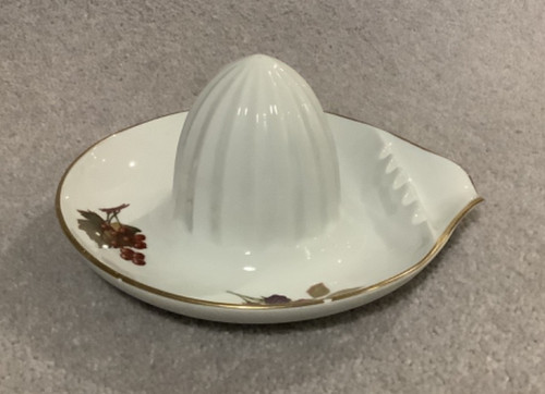 Royal worcester evesham gold - worcester, 'evesham
