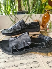 Clarks Springers black leather