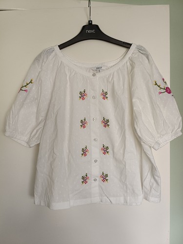 Pretty summer embroidered - pretty,