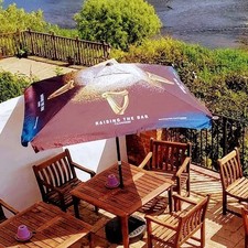 GUINNESS "RAISING THE BAR"