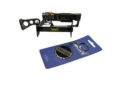Official Fallout 4 Laser Rifle Miniature With Display Stand + Nuka Cola Keyring