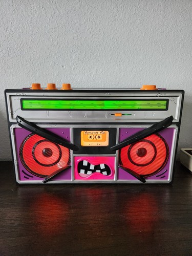 Gemmy monster mix boom box - monster,