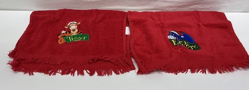 Winnie the pooh christmas hand - the,