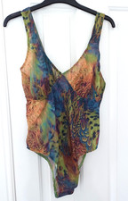 Kiniki Amalfi Multi Tan Through Support Top Swimsuit Quick Drying Size 20 New