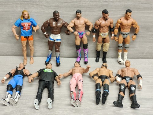 Wwe wrestler figures bundle - wrestler,