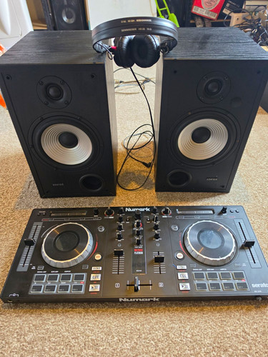 Complete setup numark - dj,