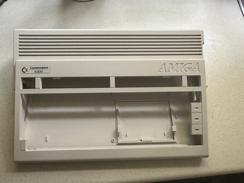 Commodore amiga 600 case - amiga,