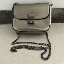 WOMENS MELA  CROSS BOBY BAG WITH CHAIN STRAP