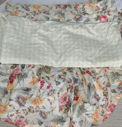 Vtg laura ashley queen flat - vtg,