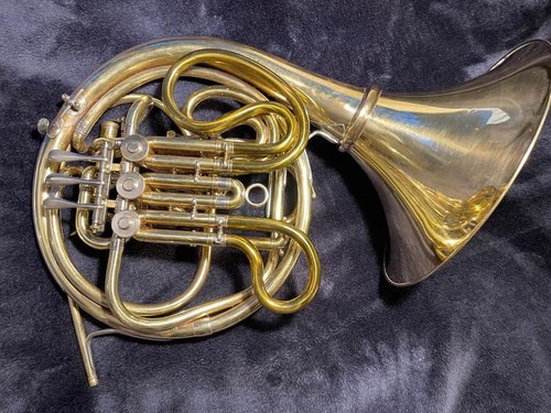 King bruce roberts custom - king/bruce,